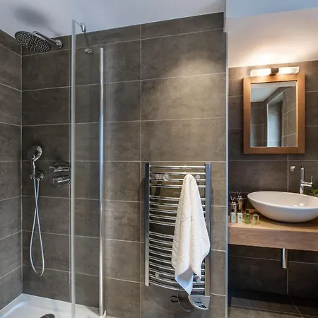 Whistler By Alpine Apartment *